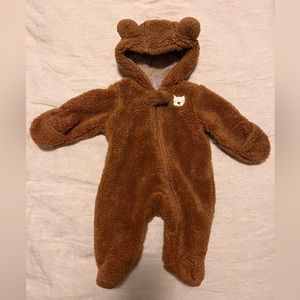 NB Carters teddy fleece, size NB.